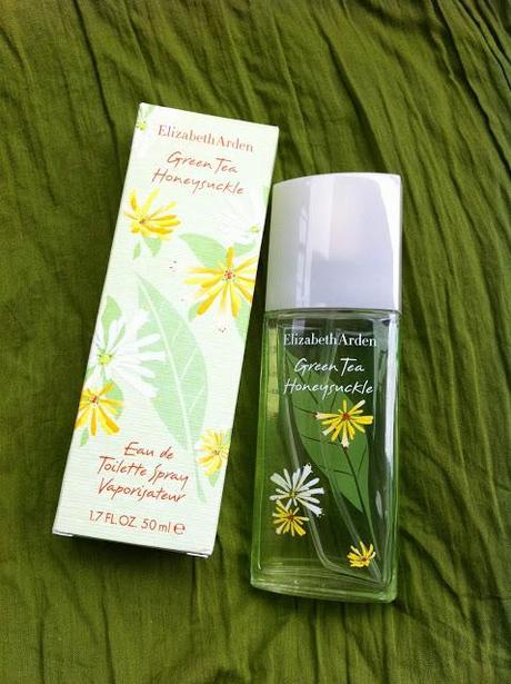 Elizabeth Arden Green Tea Honeysuckle Perfume - Review