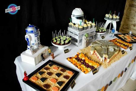 Star Wars Themed Wedding Table by Sweet and Joy