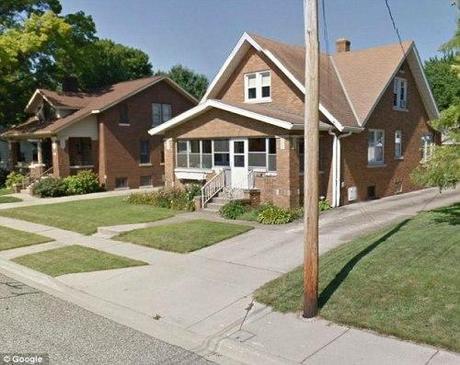 Example brick house in the neighborhood.