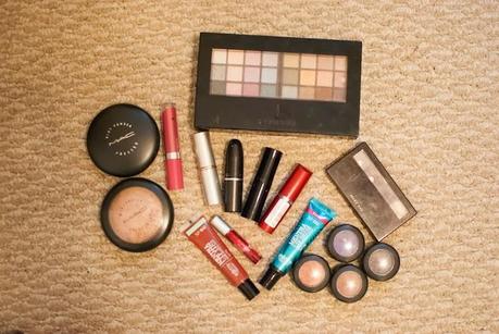 How To: Clean Out Your Makeup