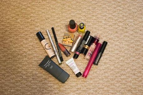 How To: Clean Out Your Makeup