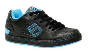 These are freeride cycling shoes which look like a cool sneaker! An excellent option if you have a thing for good looking shoes. The Five Ten Danny Macaskill Freeride Shoes. Photo: chainreactioncycles.com