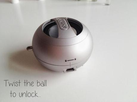 X - MINI CAPSULE SPEAKER.