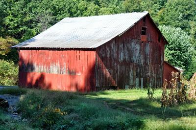 Red Barn on Indian Grave Gap Road