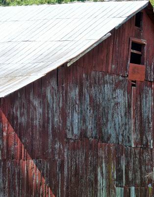 Red Barn on Indian Grave Gap Road