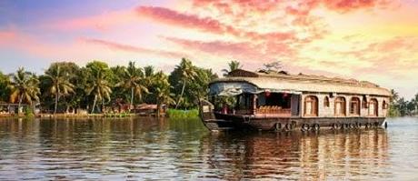 Scenic Backwaters and Houseboats of Alleppey