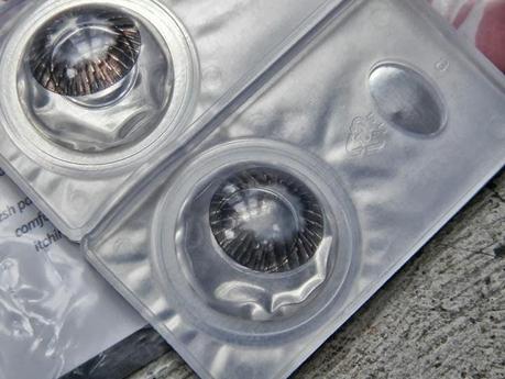 REVIEW | BeautyLenses 1Day Lens Pouring Stars Black