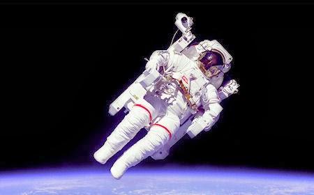 What Happens If An Astronaut Floats Off In Space?