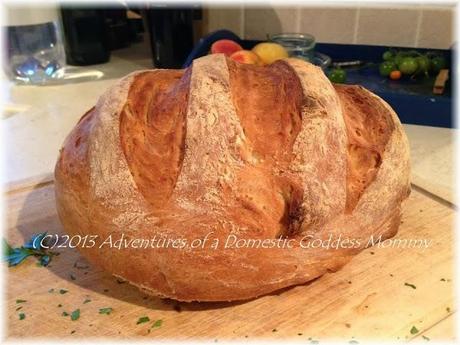 Delicious and EASY Homemade Bread