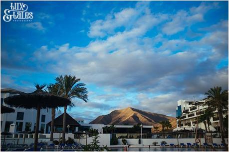 Sunset at Sandos Papagayo Hotel in Lanzarote with view of valcano 