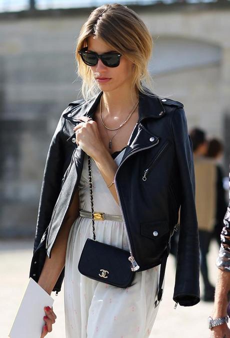 ilovegreeninspiration_STREET-STYLE-LEATHER-MOTO-JACKET-OVER-THE-SHOULDERS-PARIS-FASHION-WEEK-RAY-BAN-WAYFARER-SUNGLASSES-LAYERED-NECKLACES-SIMPLE-WHITE-DRESS-PEEK-A-BOO-BRA-METALLIC-WAIST-THIN-BELT-SMALL-CHAIN-CHANEL-CROSS-BODY-SHOULDER-BAG-RED-NAILS