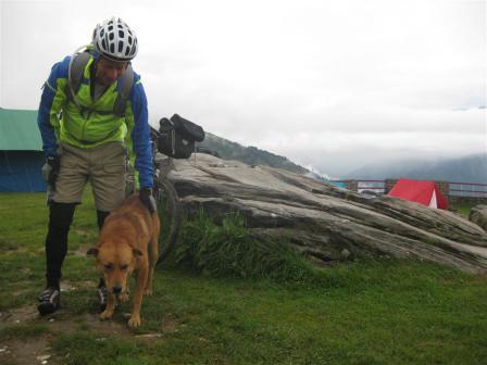 Of course a few dog friends are obligatory on these trip. 'Marhi' camp dog gets a pat from Cliff and scrambled egg and toast from me. 