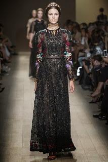 ♡PARIS FASHION WEEK: VALENTINO SPRING/SUMMER 2014♡