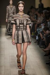 ♡PARIS FASHION WEEK: VALENTINO SPRING/SUMMER 2014♡