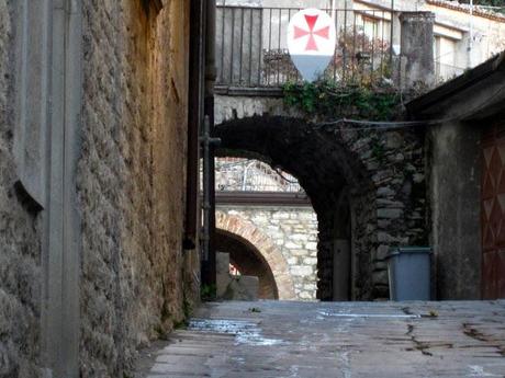 MONTALBANO ELICONA. ANCESTRAL MEGALITHS AND MEDIEVAL PARTIES