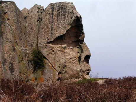 MONTALBANO ELICONA. ANCESTRAL MEGALITHS AND MEDIEVAL PARTIES