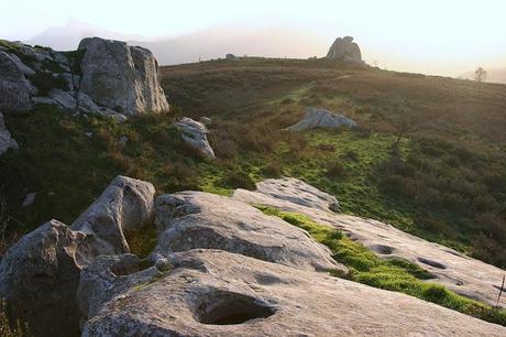 MONTALBANO ELICONA. ANCESTRAL MEGALITHS AND MEDIEVAL PARTIES