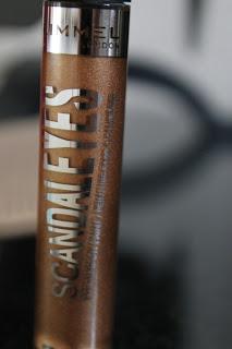 Review || Rimmel London Scandal Eyes Eyeshadow Paint