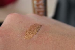 Review || Rimmel London Scandal Eyes Eyeshadow Paint