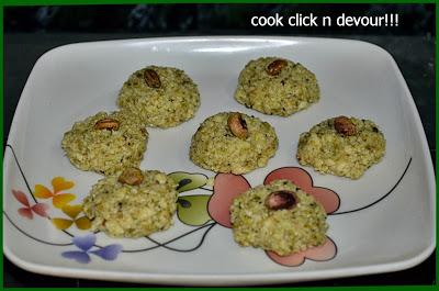 Paneer pistachio peda