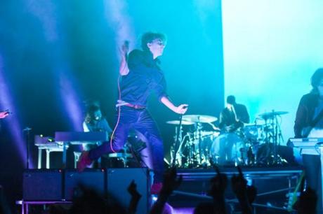 Phoenix Barclays Center Hilda Pellerano 10.02.13 51 620x413 PHOENIX LEFT FANS ENTHRALLED AT BARCLAYS [PHOTOS]