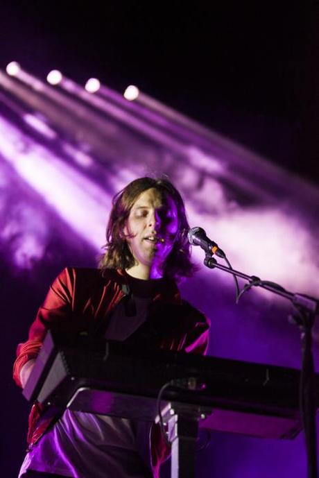 Phoenix Barclays Center Hilda Pellerano 10.02.13 24 PHOENIX LEFT FANS ENTHRALLED AT BARCLAYS [PHOTOS]