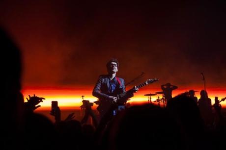 Phoenix Barclays Center Hilda Pellerano 10.02.13 42 620x413 PHOENIX LEFT FANS ENTHRALLED AT BARCLAYS [PHOTOS]