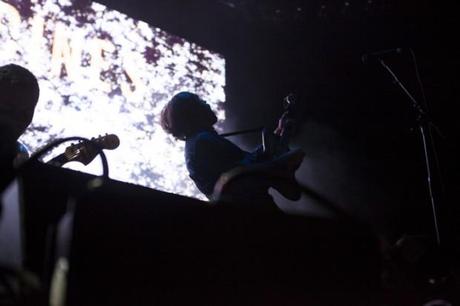 The Vaccines Barclays Center Hilda Pellerano 10.02.13 01 620x413 PHOENIX LEFT FANS ENTHRALLED AT BARCLAYS [PHOTOS]