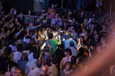 Phoenix Barclays Center Hilda Pellerano 10.02.13 54 620x413 PHOENIX LEFT FANS ENTHRALLED AT BARCLAYS [PHOTOS]