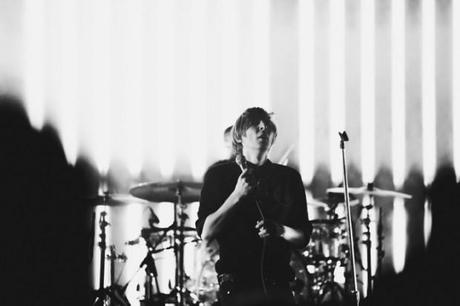 Phoenix Barclays Center Hilda Pellerano 10.02.13 35 620x413 PHOENIX LEFT FANS ENTHRALLED AT BARCLAYS [PHOTOS]