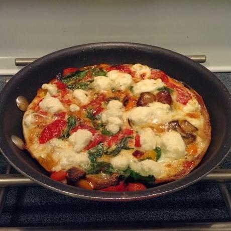 Spinach, Peppers, Mushroom and Tomato Frittata #PepperParty