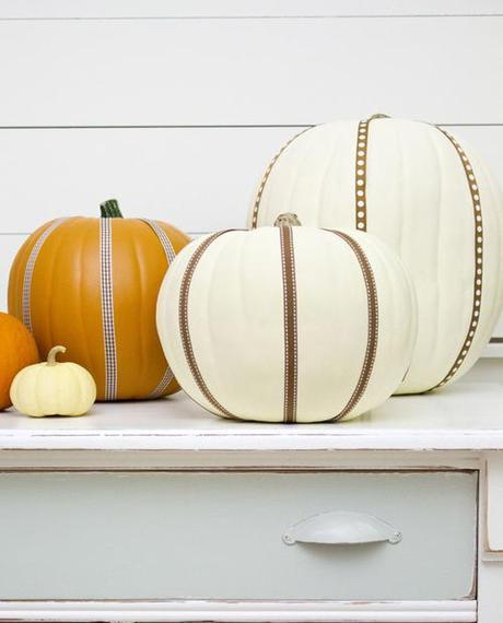 Simone Design Blog|Pumpkin Decorating: Why I Love October