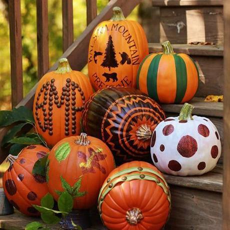 Simone Design Blog|Pumpkin Decorating: Why I Love October