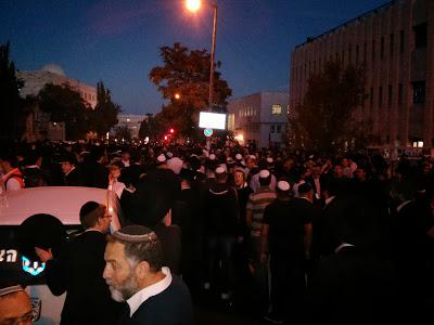 The masses at the funeral of Rav Ovadia