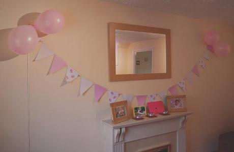 Paper Themes Bunting Review