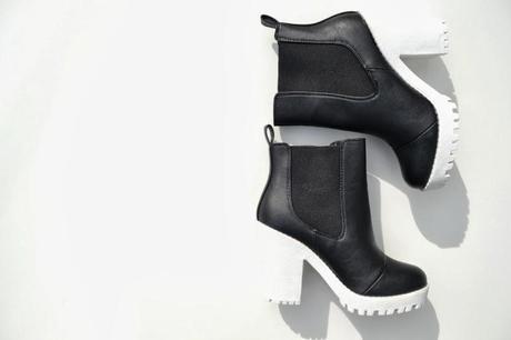 FASHION FINDS: TWO TONE HEELED CHELSEA STYLE BOOTS