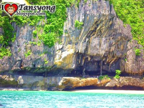 Puerto Princesa Underground River; the Hidden Exquisiteness in the Darkness.