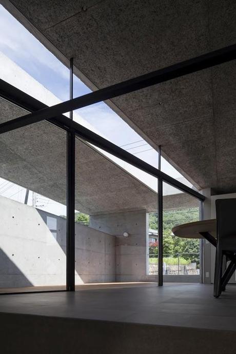 House in Hyogo by Shogo Aratani Architect & Associates 7