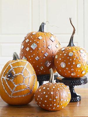 Halloween Love Fest: Sparkly Halloween Crafts