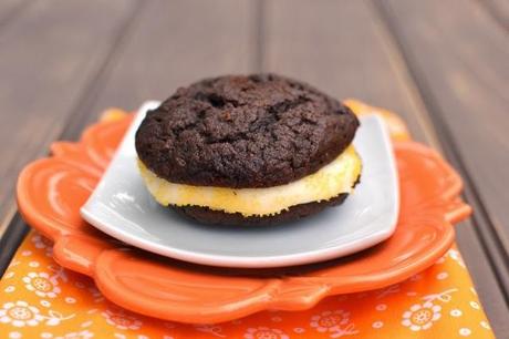 Halloween Whoopie Pies (Eggless Recipe)