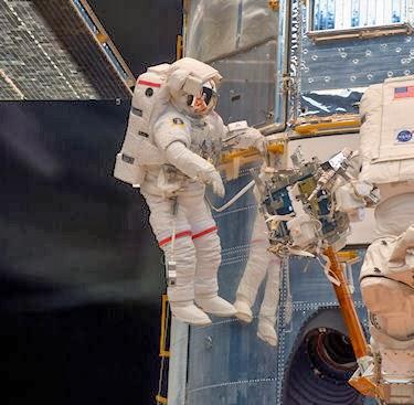 10 Of The Most Dangerous Space Walks Ever Done