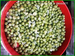 Pattani sundal(Tempered dried green peas)