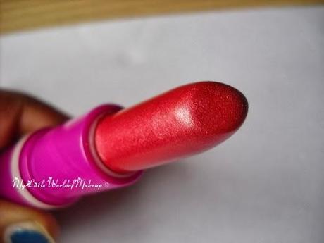 Avon Simply Pretty Color Bliss Lipstick in ROMANCE