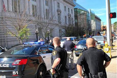 Lawful Gun Owner - Ex-Cop - Shoots up the Wheeling West Virginia Court House and Get Killed