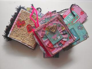 Recycled projects  - Capturing Moments Chunky Mini Journal