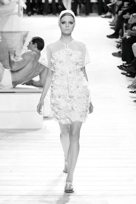 hauteinnocence:

Moncler Gamme Rouge SS 2013 Ready to Wear