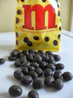 Kraft Marabou M's: Crunchy Chocolate Peanuts (like M&Ms;!)