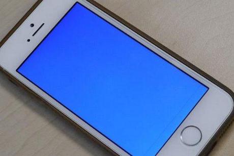 iphone-5s-blue-screen-of-death