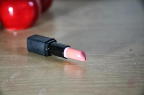 Lola Makeup by Perse Matte Long Lasting Lipstick Minx Swatches & Review