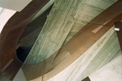 build | ranch house in italy